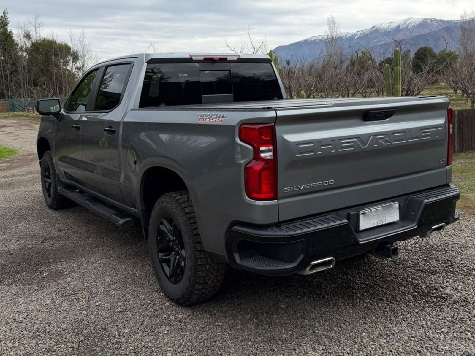 Chevrolet SILVERADO LT 4WD 5.3 2025 - Foto 3 de 10