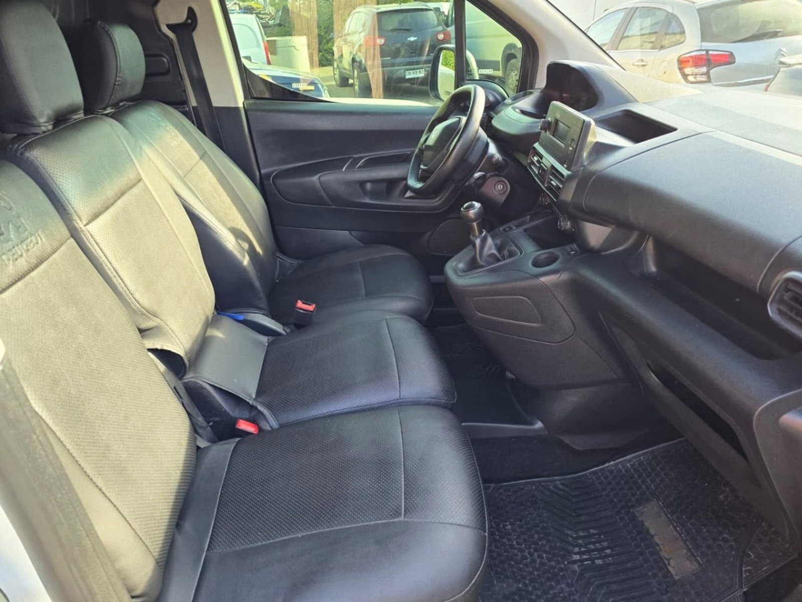 Peugeot PARTNER HDI 1.6 MT 2020 - Imagen 7 de 7