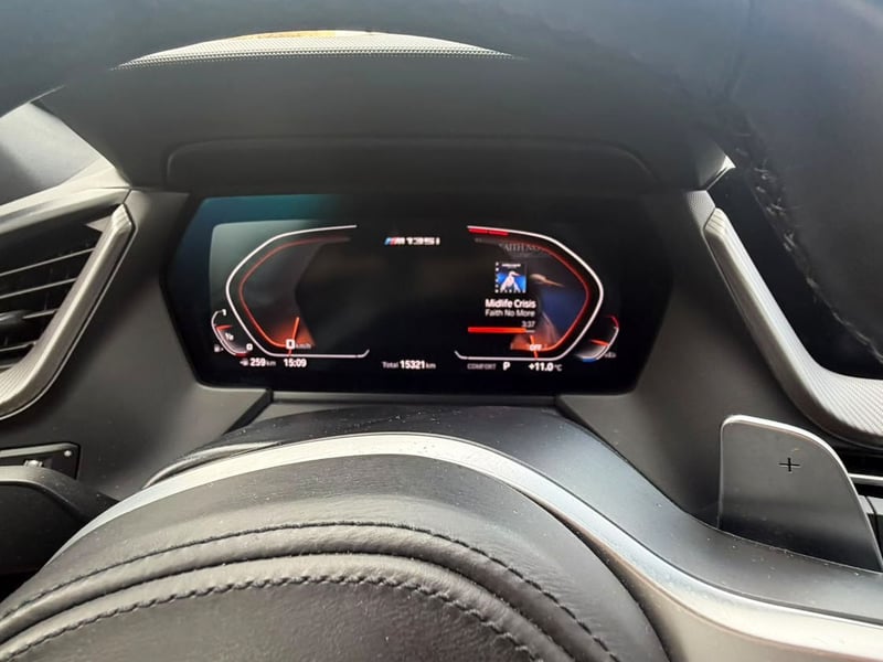 BMW M135 XDRIVE 2.0 2023 - Imagen 7 de 9