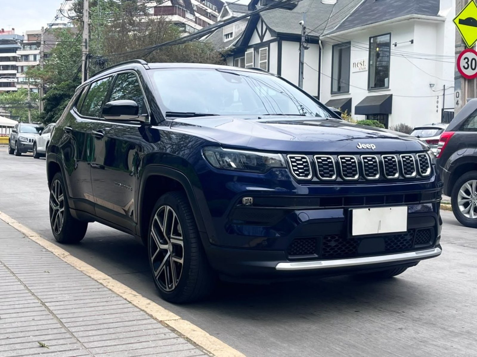 Jeep COMPASS LIMITED 4x2 1.3 AT 2025 - Foto 2 de 10