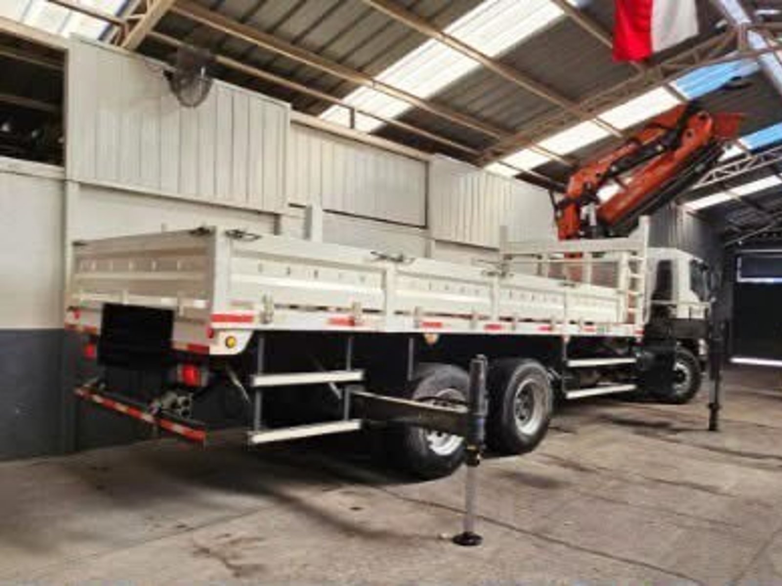 Chevrolet AK332 3EA5 2021 - Foto 4 de 10