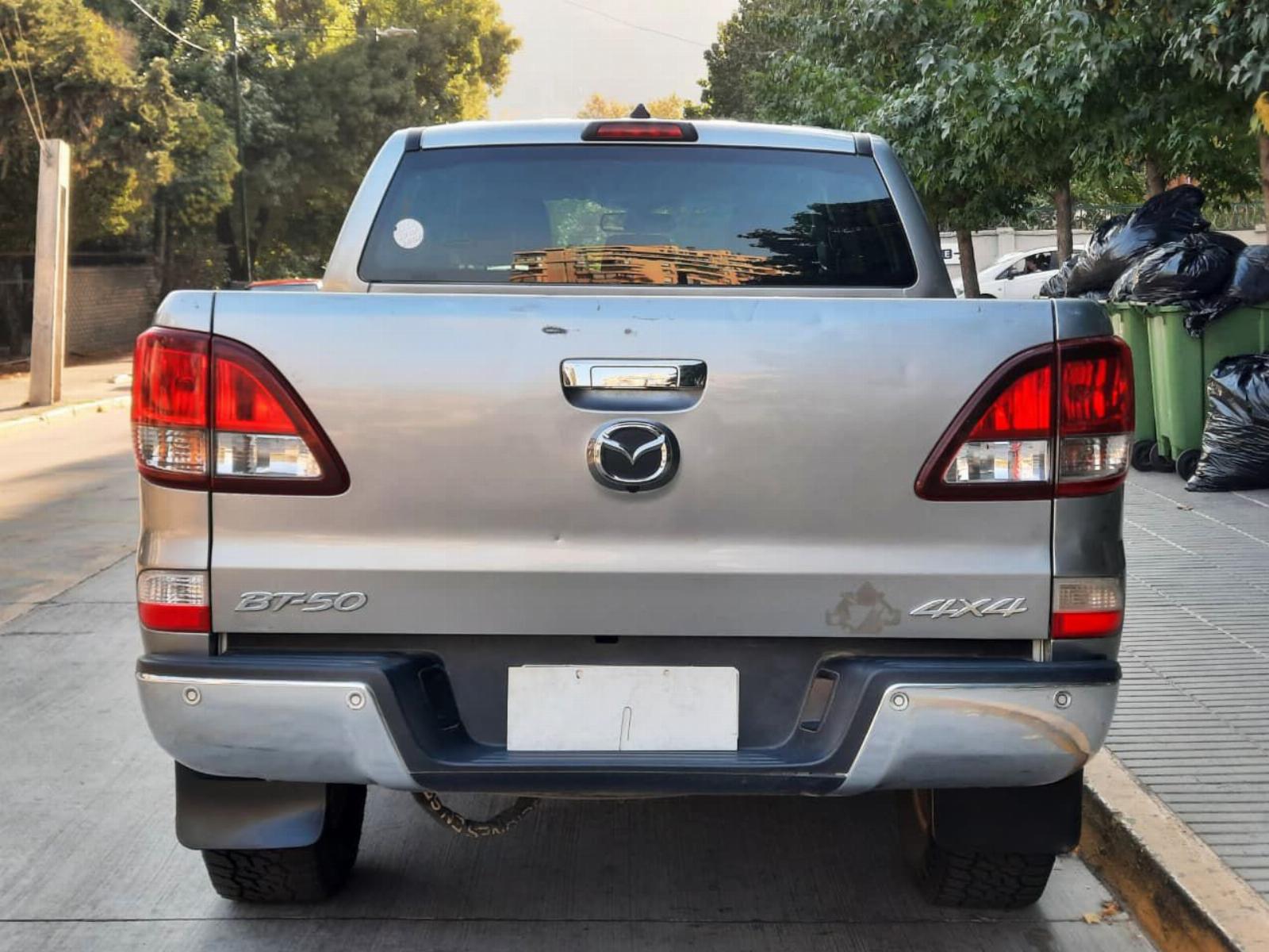 Mazda BT-50 SDX 4X4 3.2 AT 2020 - Foto 5 de 9