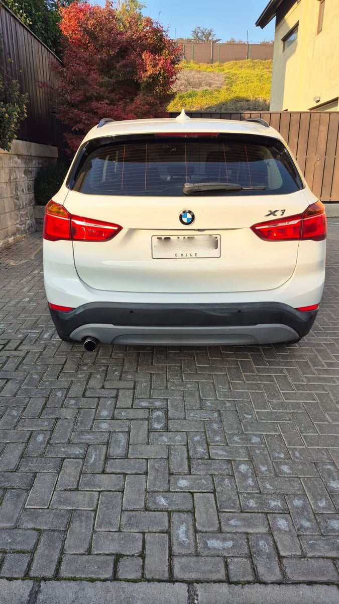 BMW X1 2.0 SDRIVE 18D 2017 - Imagen 6 de 10