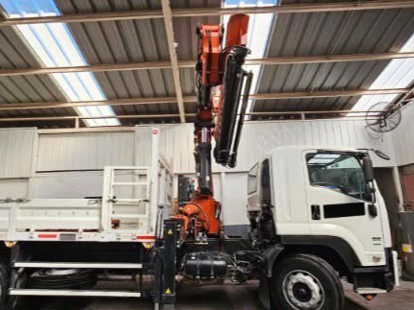 Chevrolet AK332 3EA5 2021 - Foto 5 de 10