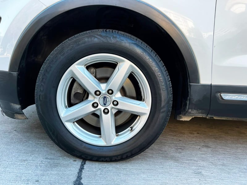 Ford EXPLORER 3.5 XLT 4X4 2017 - Imagen 8 de 10