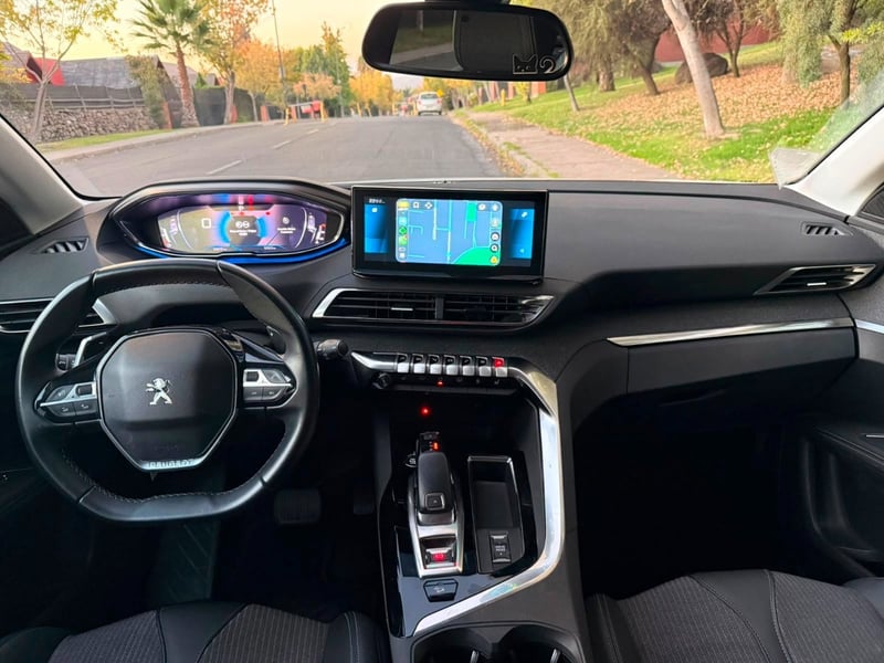 Peugeot 3008 BLUE HDI 1.5 AT 2023 - Imagen 8 de 10