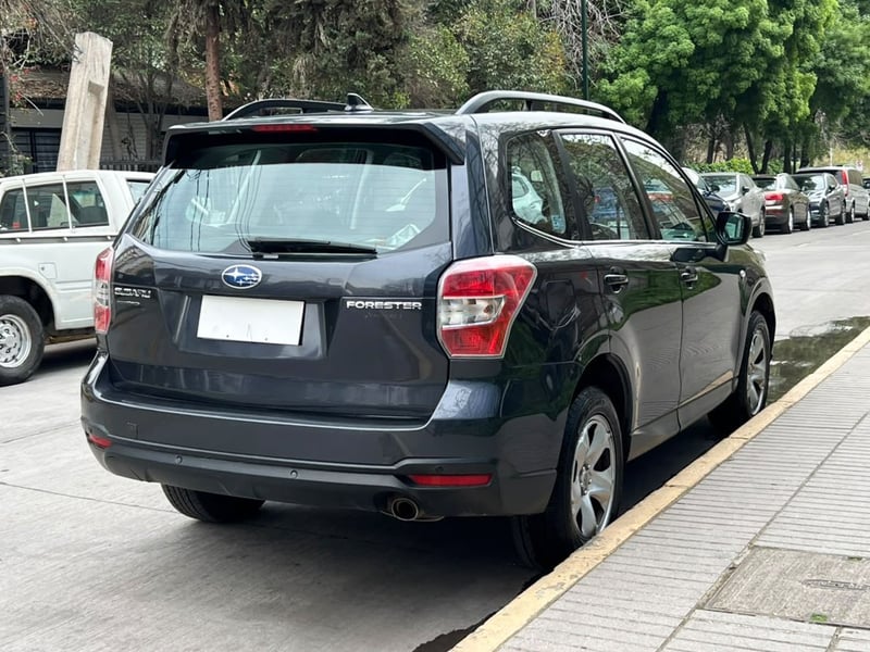Subaru FORESTER X 2.0 CVT 2016 - Imagen 6 de 10