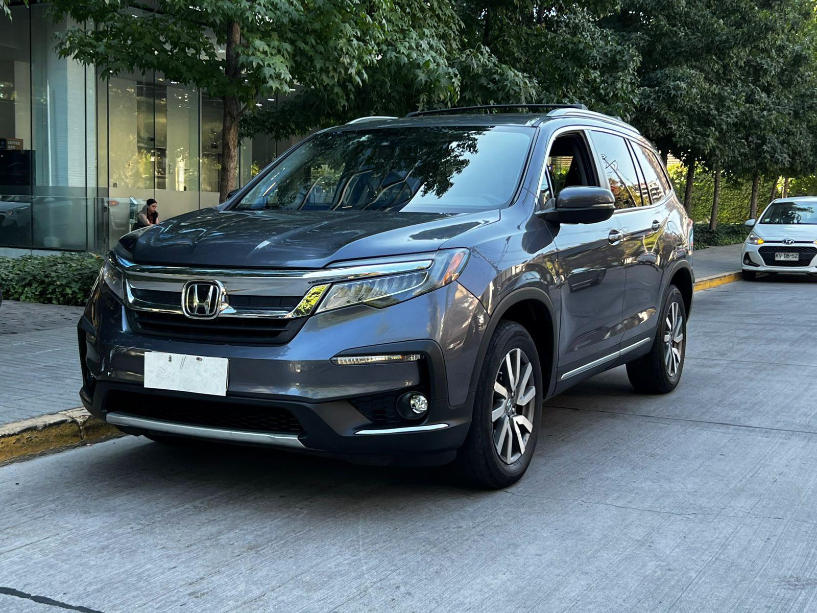 Honda PILOT TOURING AWD 3.5 2020 - Imagen 3 de 10