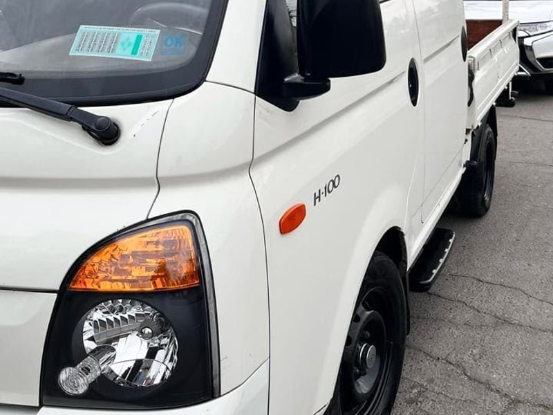 Hyundai PORTER GL 2.5 MT 2020 - Imagen 3 de 10