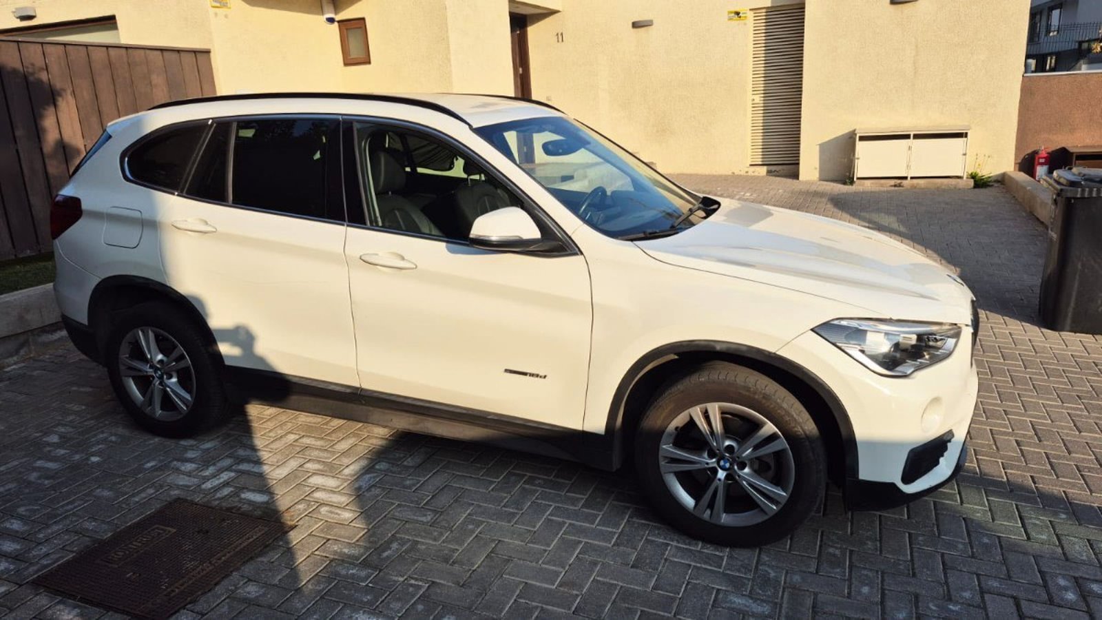 BMW X1 2.0 SDRIVE 18D 2017 - Imagen 4 de 10