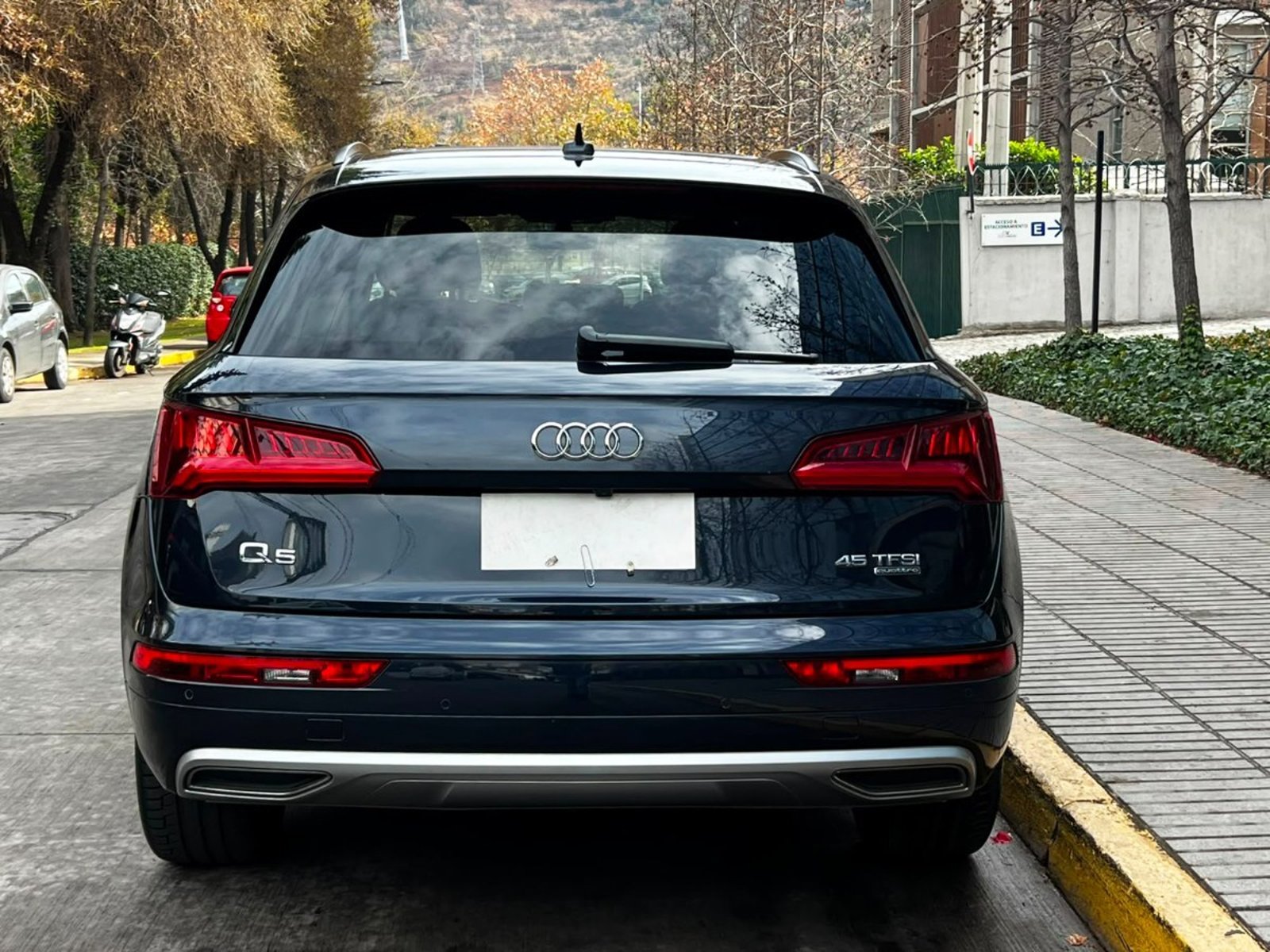 Audi Q5 45 TFSI 2.0 TURBO 2020 - Foto 5 de 10