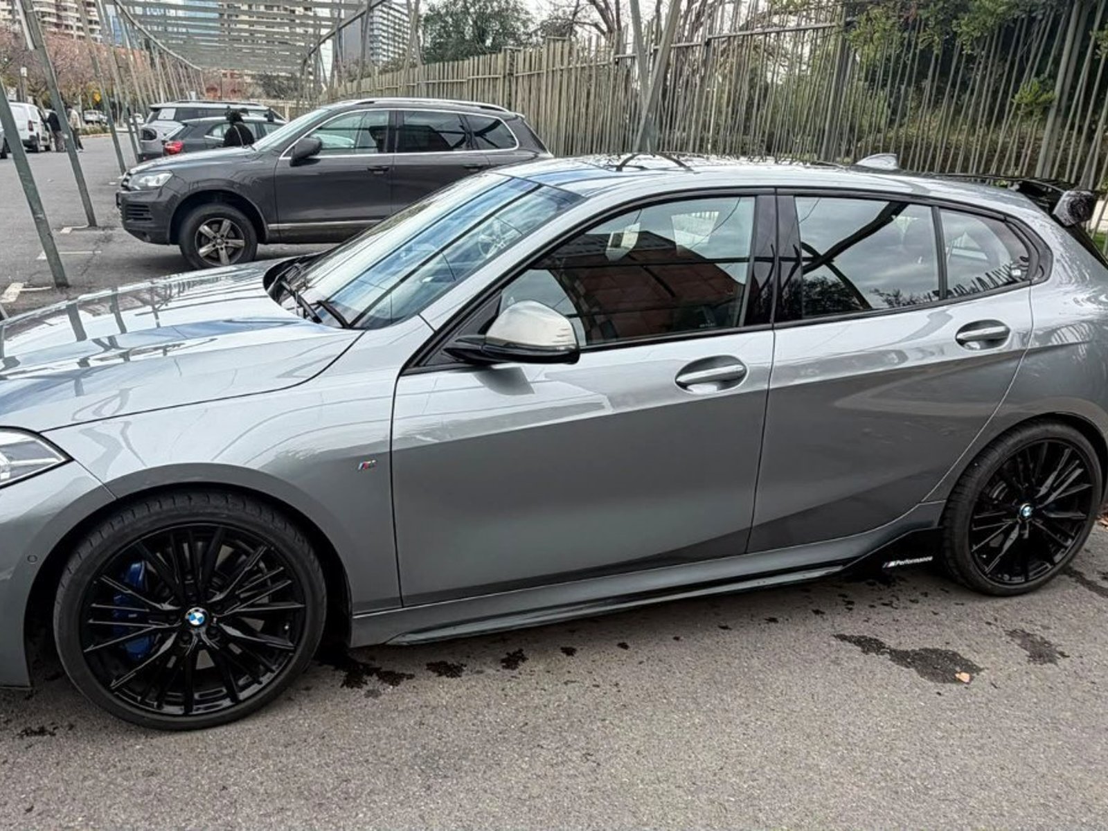 BMW M135 XDRIVE 2.0 2023 - Foto 2 de 9