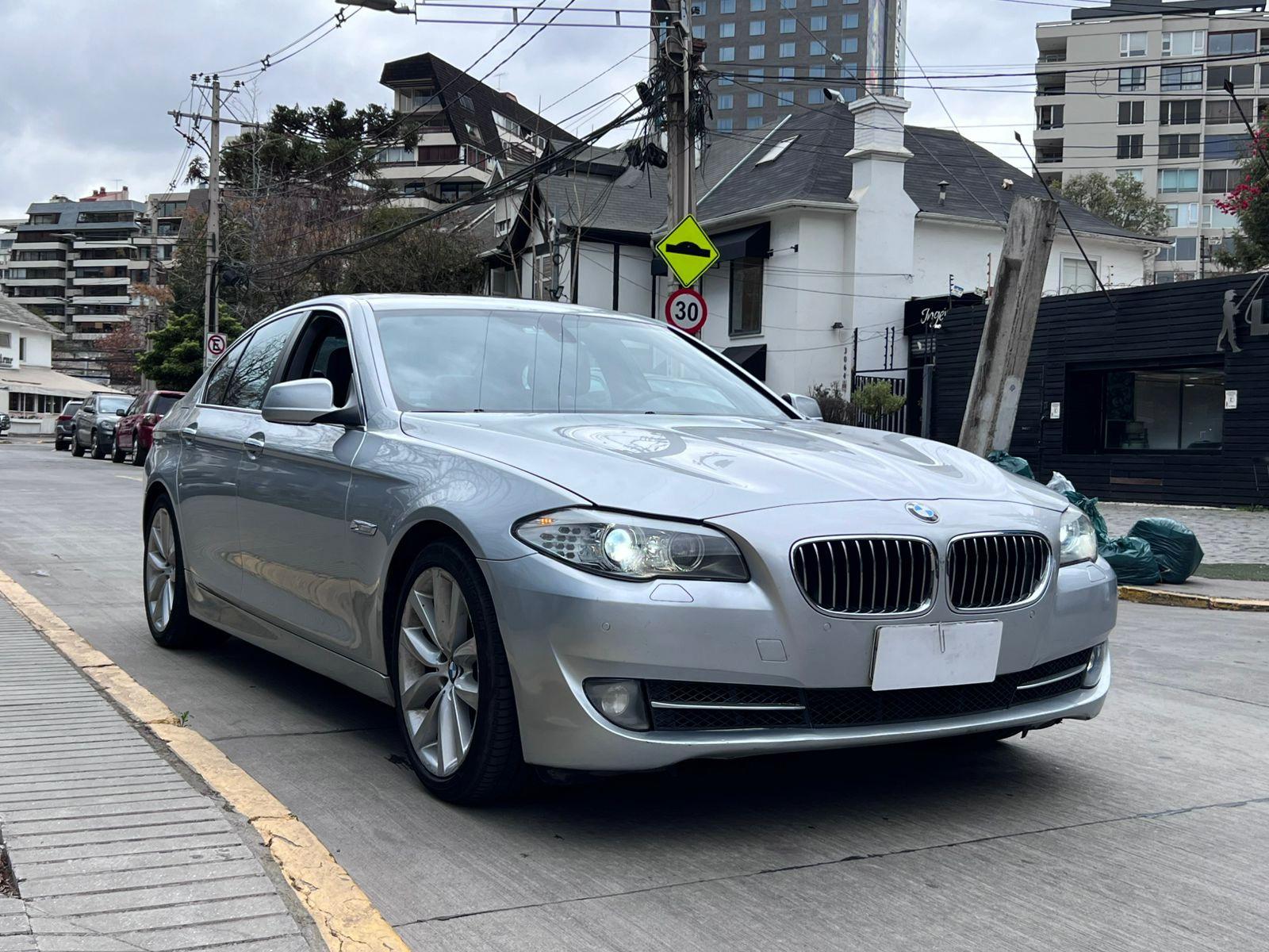 BMW 550 F10 4.4 2013 - Foto 2 de 10