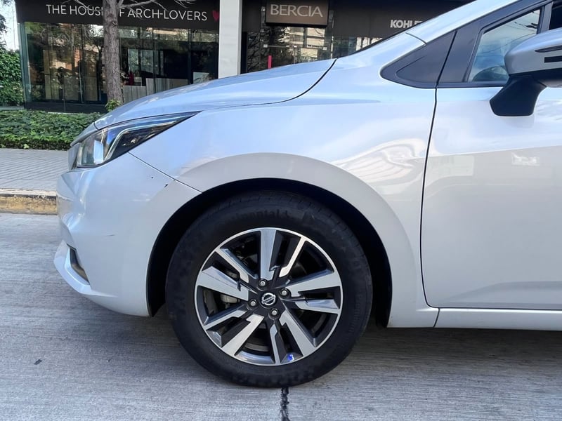 Nissan VERSA ADVANCE 1.6 MT 2022 - Imagen 7 de 9