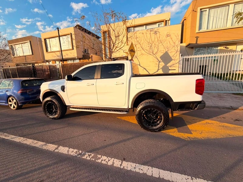Ford RANGER XLS 2.0 MT 4X2 2026 - Imagen 7 de 10