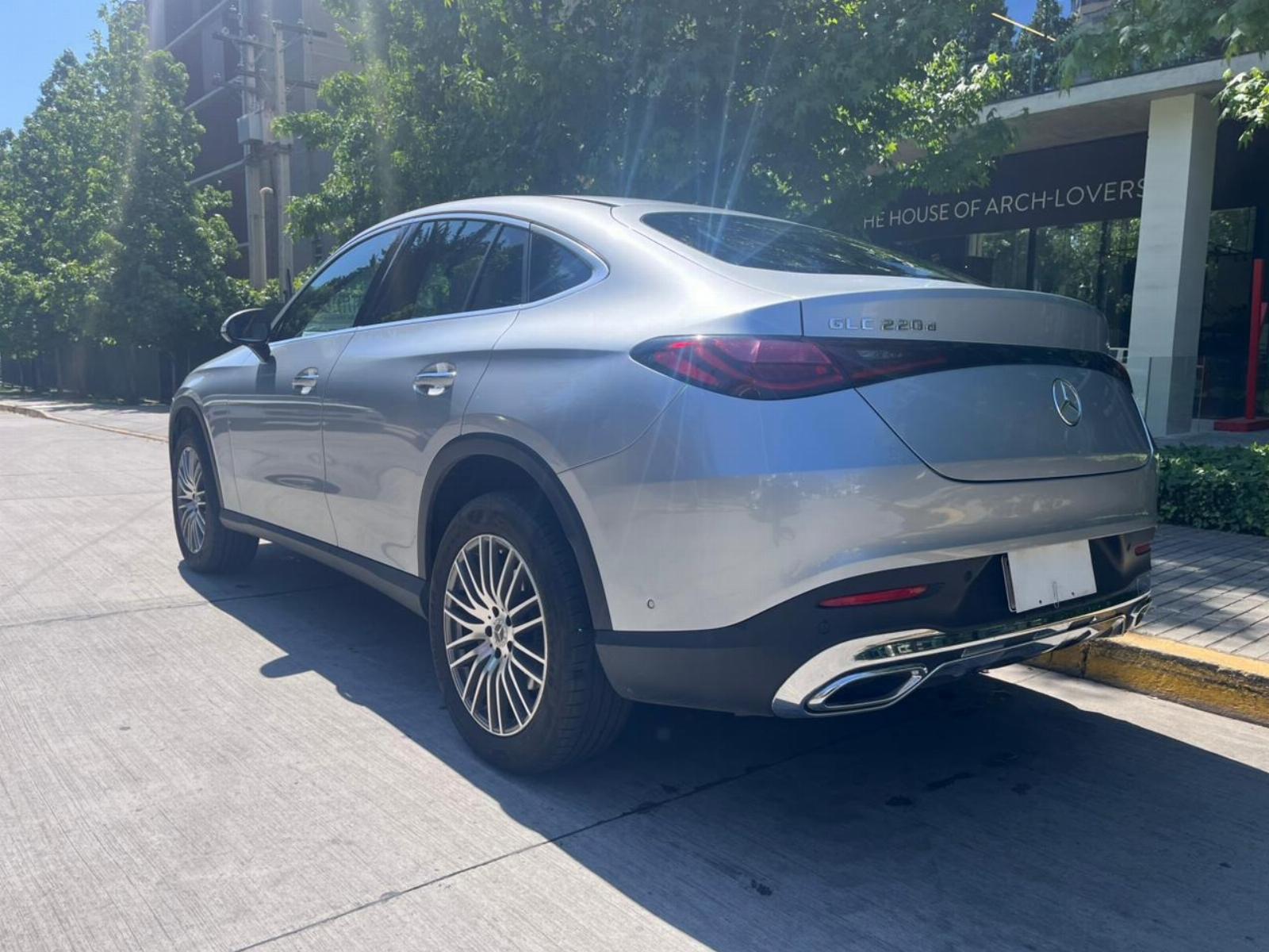 Mercedes-Benz GLC 220D COUPE DIESEL 2024 - Imagen 6 de 10