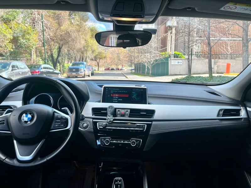 BMW X2 DYNAMIC 20i SDRIVE AT 2.0 2022 - Imagen 9 de 10