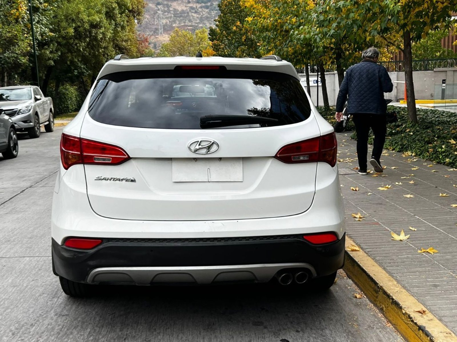 Hyundai SANTA FE GLS 2.4 AT 2015 - Imagen 4 de 10