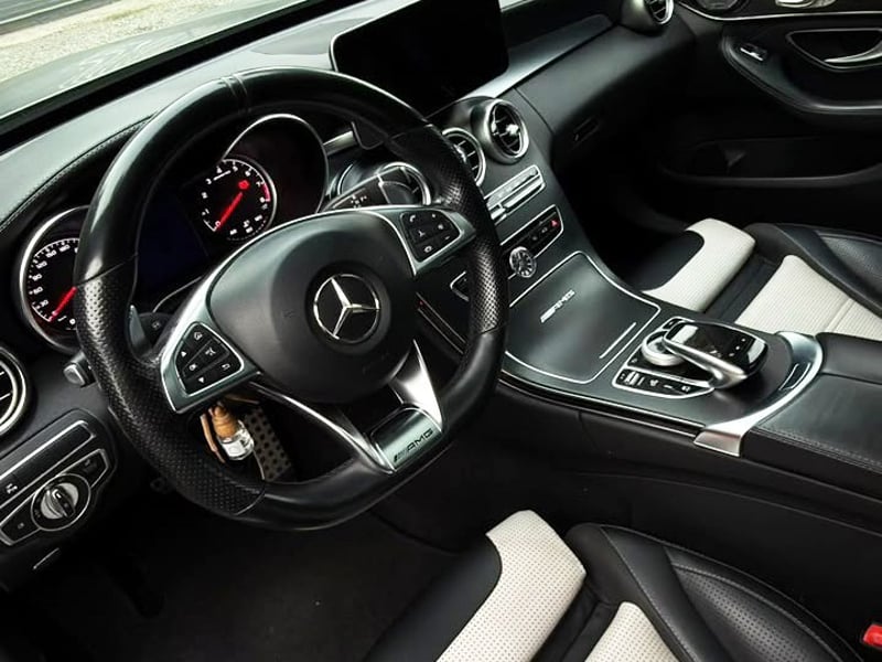 Mercedes-Benz C63 AMG 4.0 BITURBO 2017 - Imagen 9 de 10