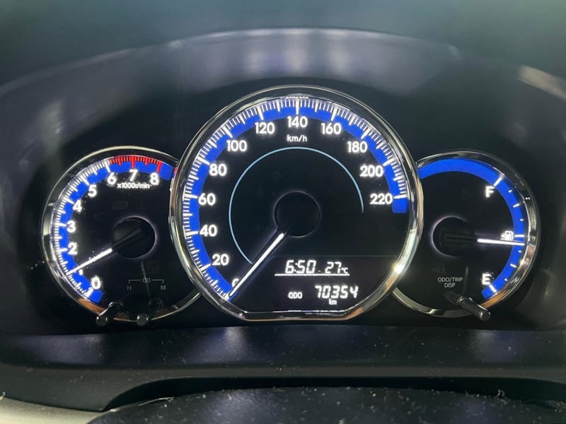 Toyota YARIS SPORT 1.5 MT 2021 - Imagen 10 de 10