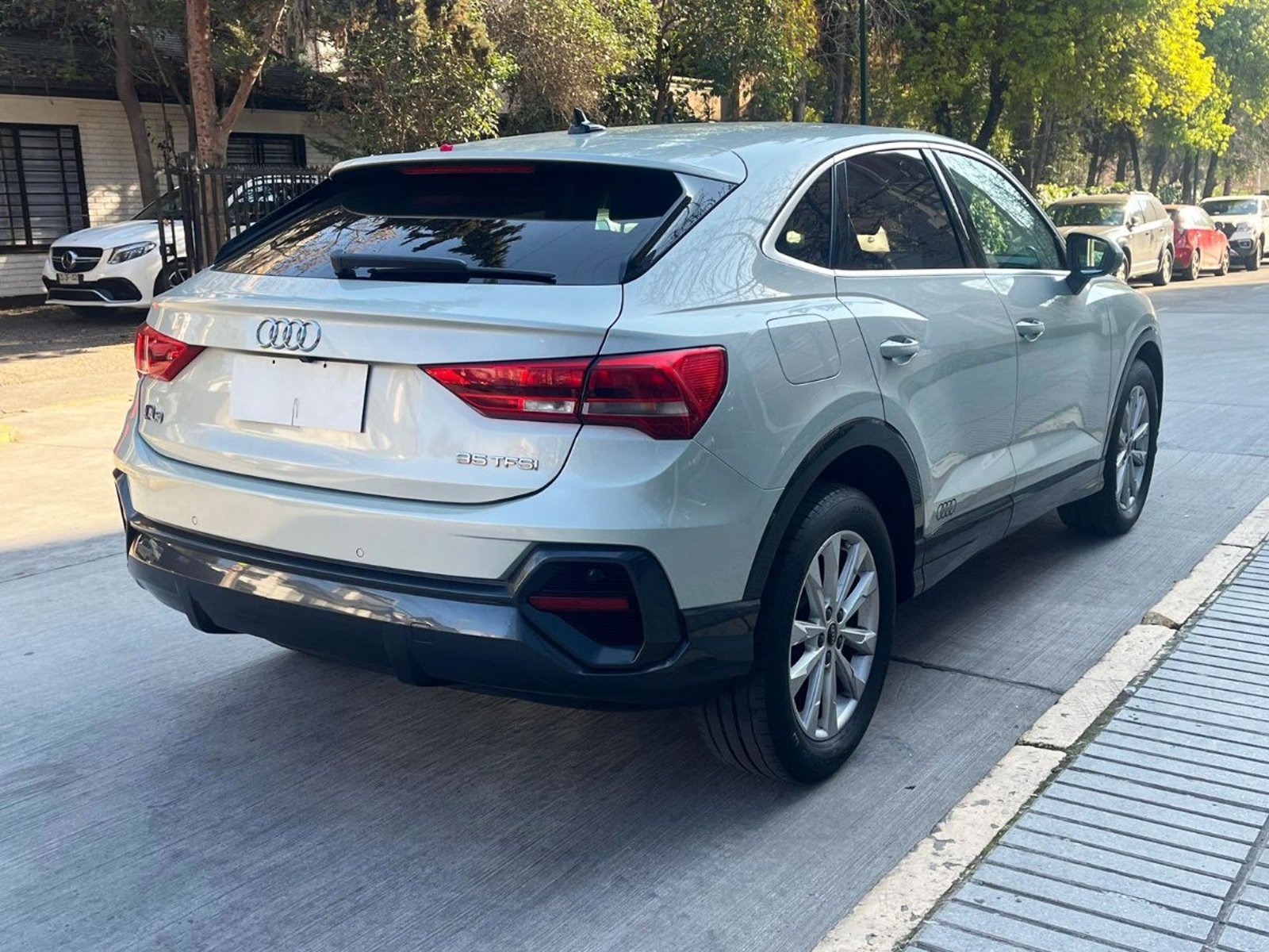 Audi Q3 SPORTBACK 35 TFSI 1.4T 2022 - Foto 4 de 10
