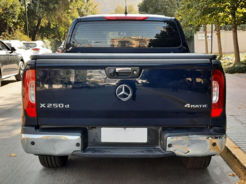 Mercedes-Benz X250 D POWER 4X4 2.3 2019 - Imagen 4 de 10