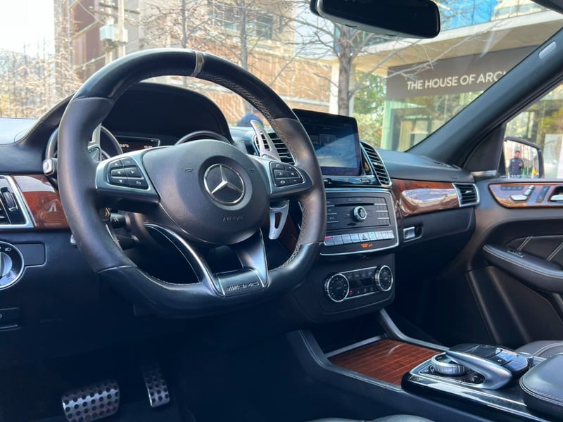 Mercedes-Benz GLE 63 AMG V8 BITURBO 2017 - Imagen 10 de 10