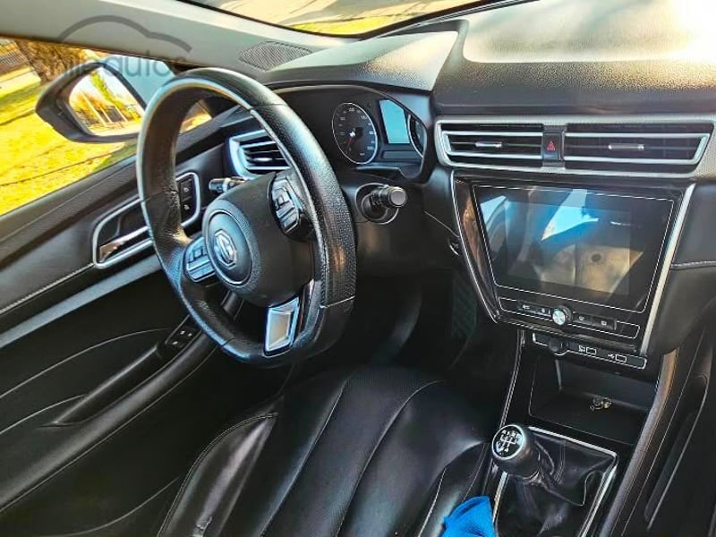 MG 5 1.5 MT 2021 - Imagen 9 de 10