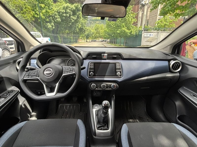 Nissan VERSA ADVANCE 1.6 MT 2024 - Imagen 10 de 10