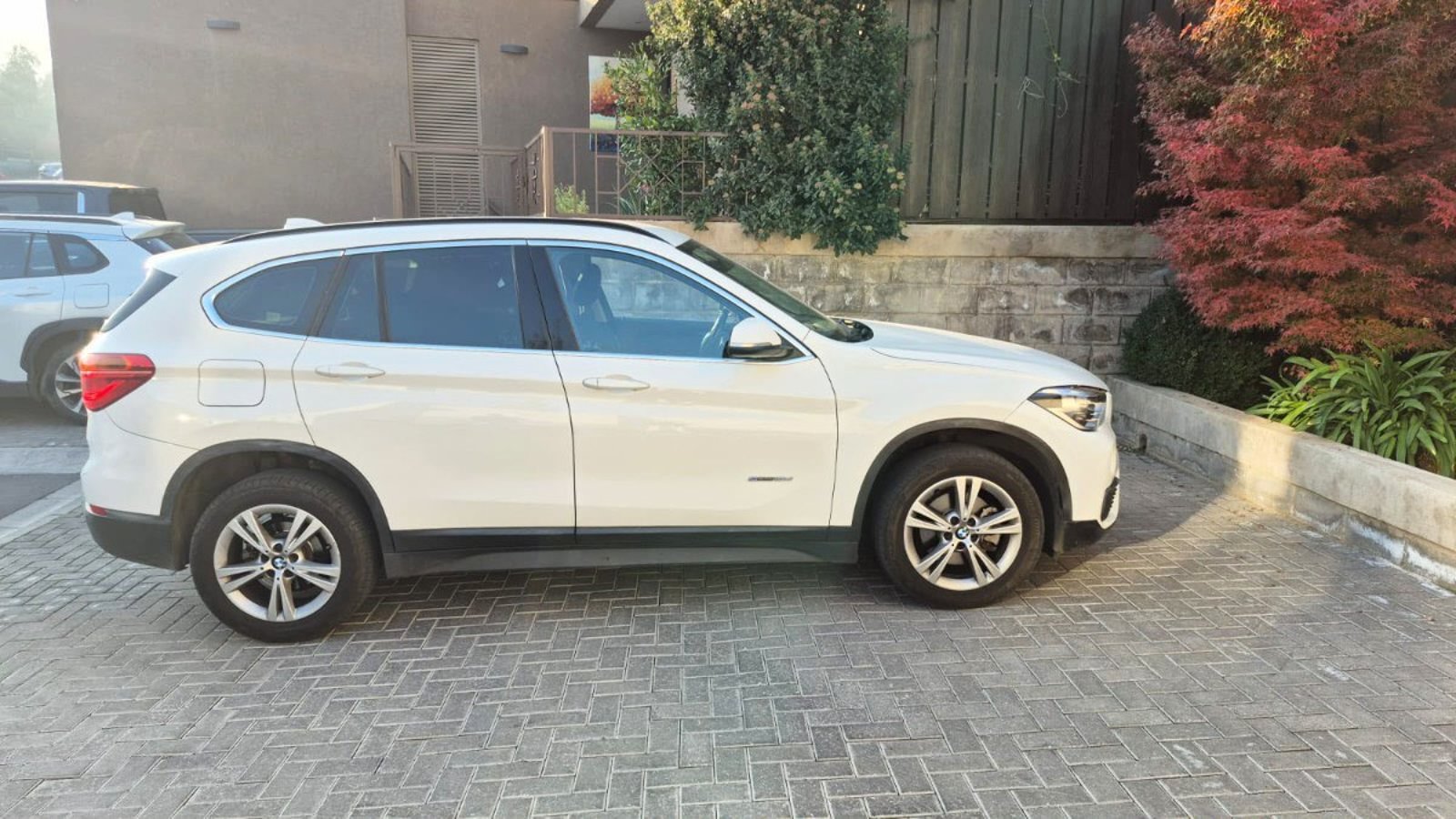 BMW X1 2.0 SDRIVE 18D 2017 - Imagen 9 de 10
