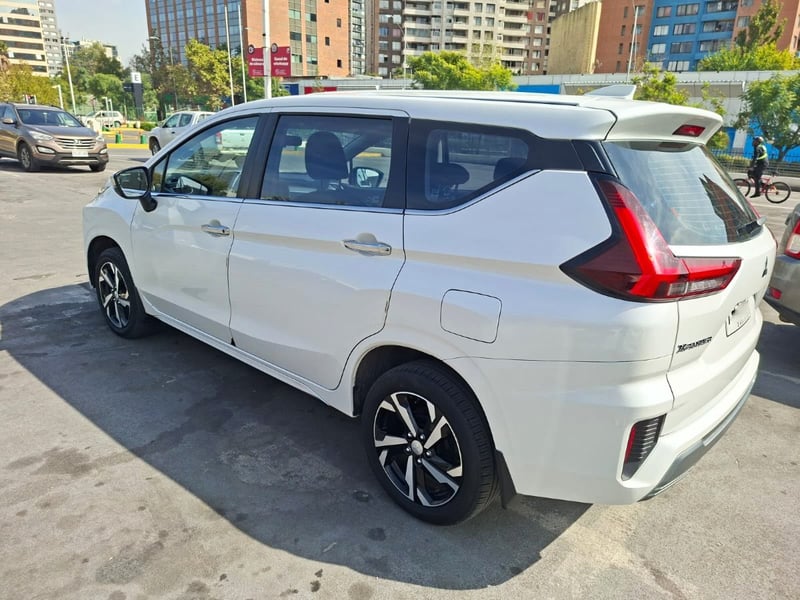 Mitsubishi XPANDER GLX 1.5 AT 2024 - Imagen 5 de 8