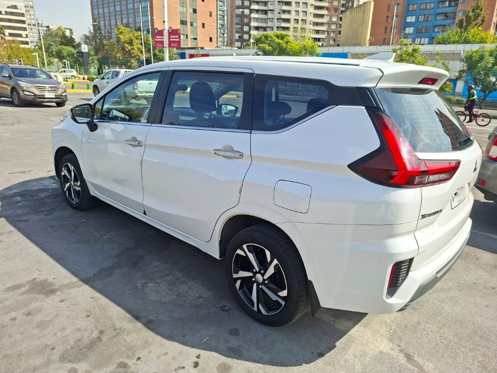 Mitsubishi XPANDER GLX 1.5 AT 2024 - Foto 5 de 8