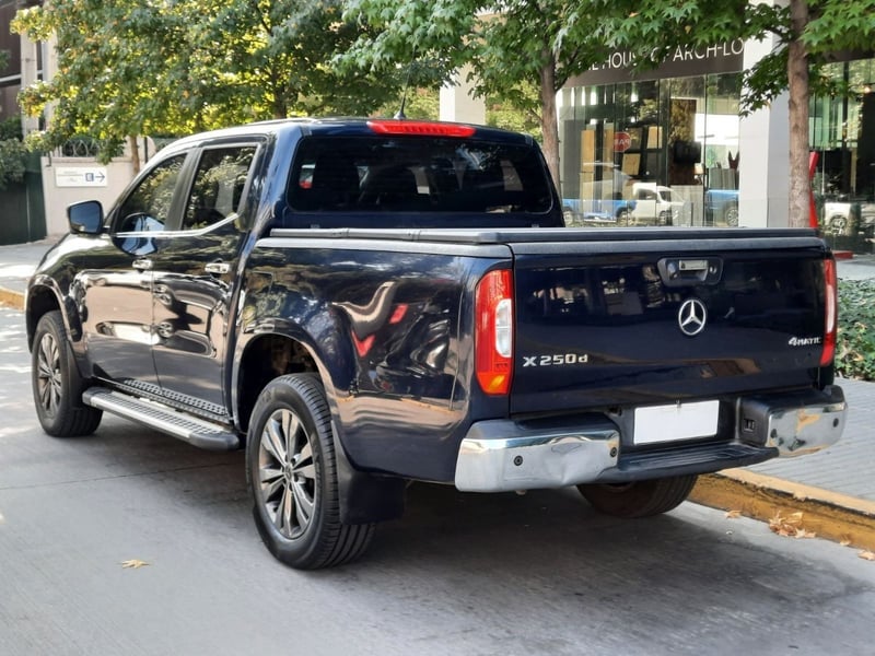Mercedes-Benz X250 D POWER 4X4 2.3 2019 - Imagen 6 de 10