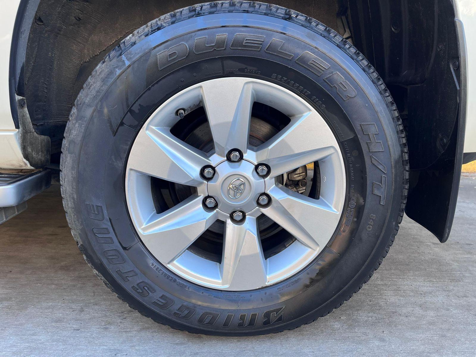 Toyota LAND CRUISER PRADO VX 4.0 2022 - Imagen 9 de 10