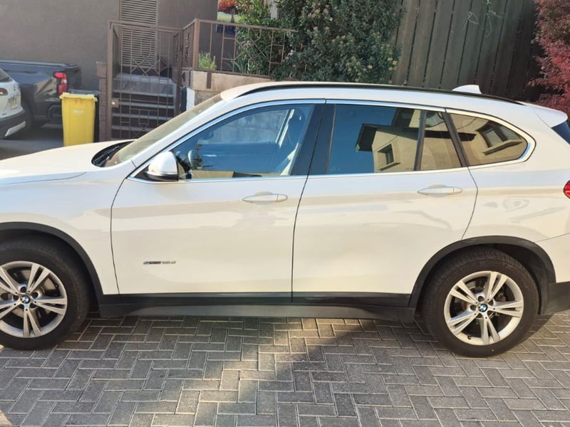 BMW X1 2.0 SDRIVE 18D 2017 - Imagen 8 de 10