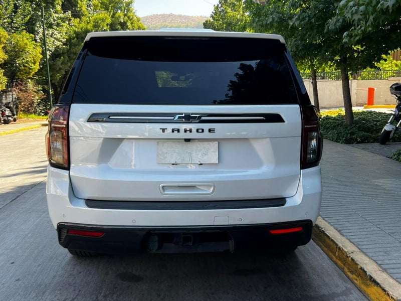 Chevrolet TAHOE Z71 5.3 2021 - Imagen 5 de 10