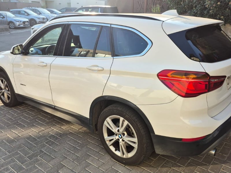 BMW X1 2.0 SDRIVE 18D 2017 - Imagen 5 de 10