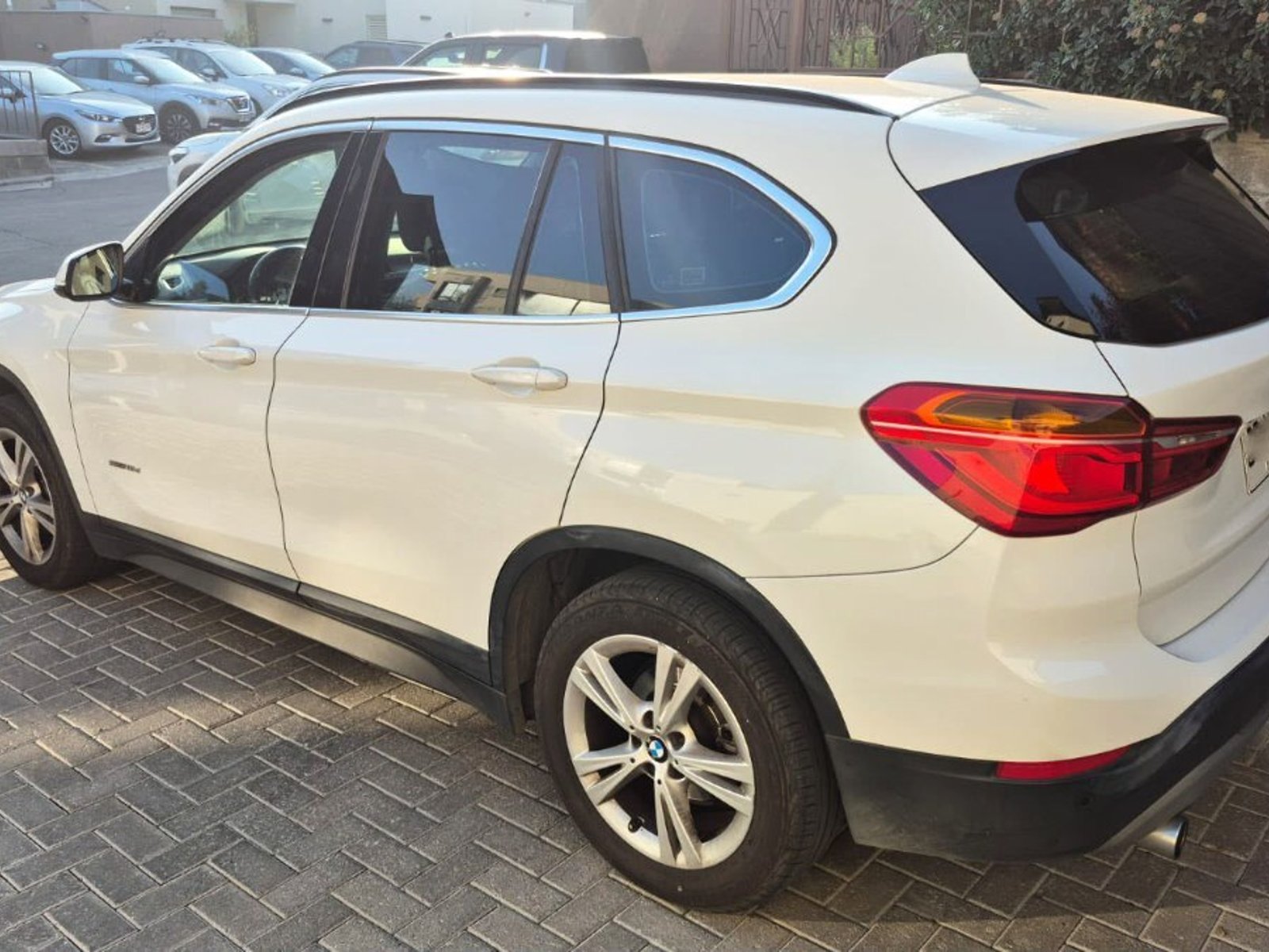BMW X1 2.0 SDRIVE 18D 2017 - Foto 5 de 10