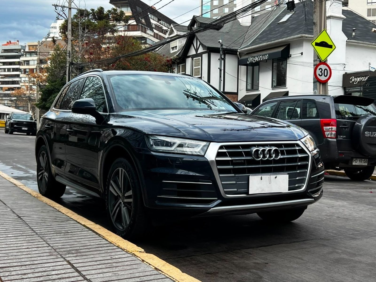 Audi Q5 45 TFSI 2.0 TURBO 2020 - Foto 2 de 10