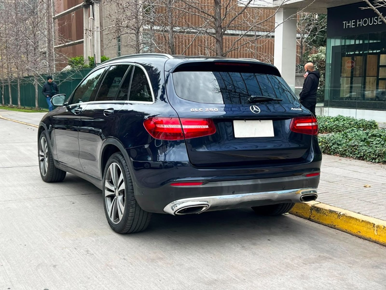 Mercedes-Benz GLC 250 4MATIC 2.0 2017 - Foto 5 de 10