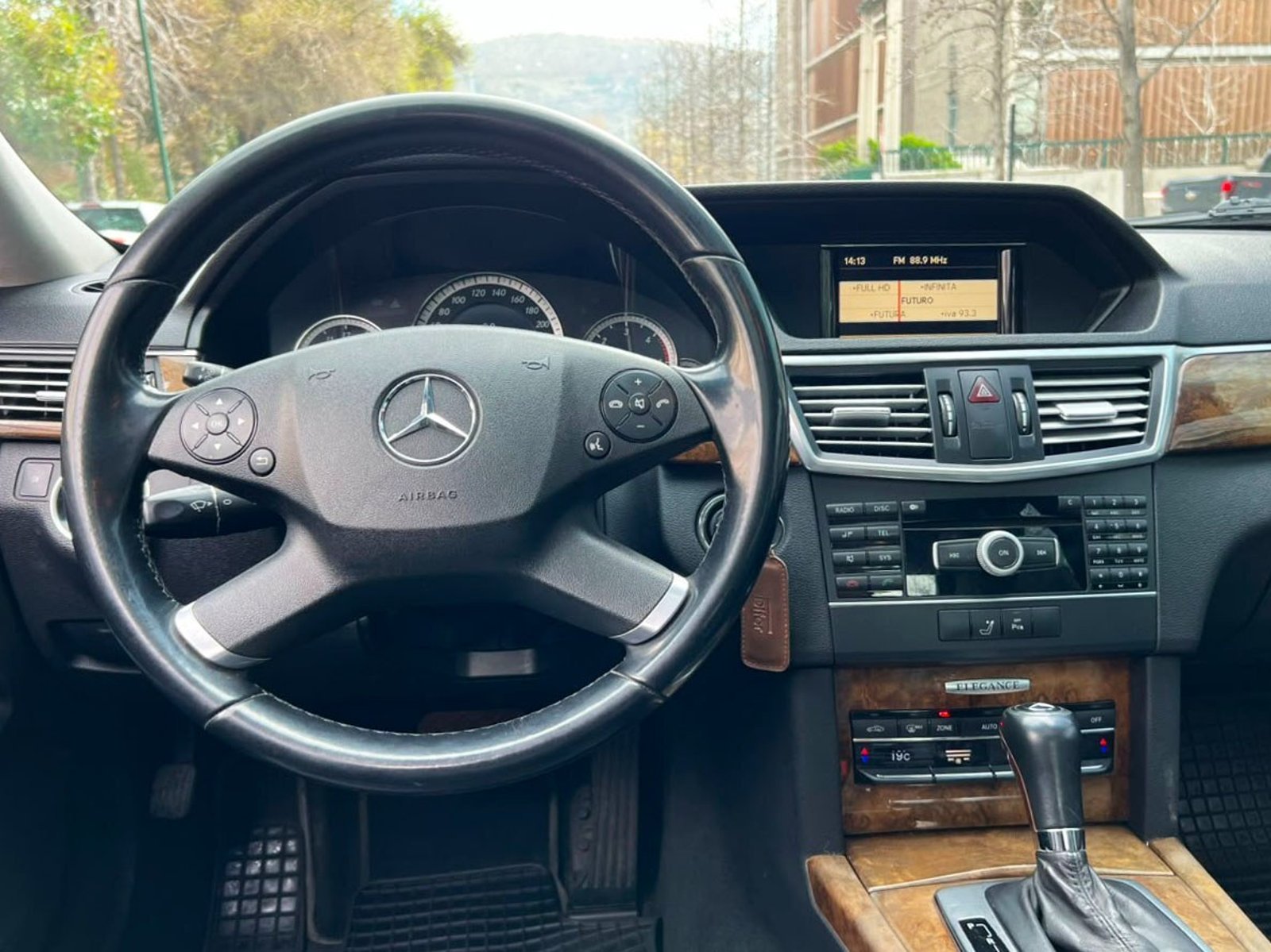 Mercedes-Benz E220 ELEGANCE CDI 2011 - Imagen 10 de 10
