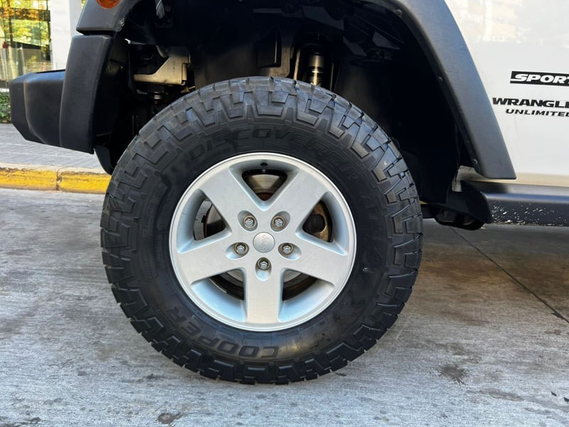 Jeep WRANGLER UNLIMITED SPORT 3.6 AT 2017 - Imagen 10 de 10