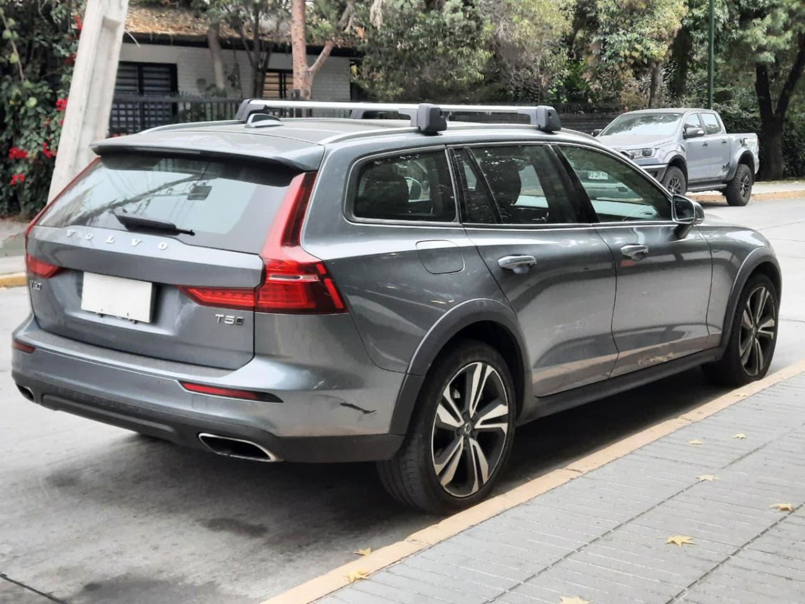 Volvo V60 CROSS COUNTRY 2021 - Imagen 6 de 10