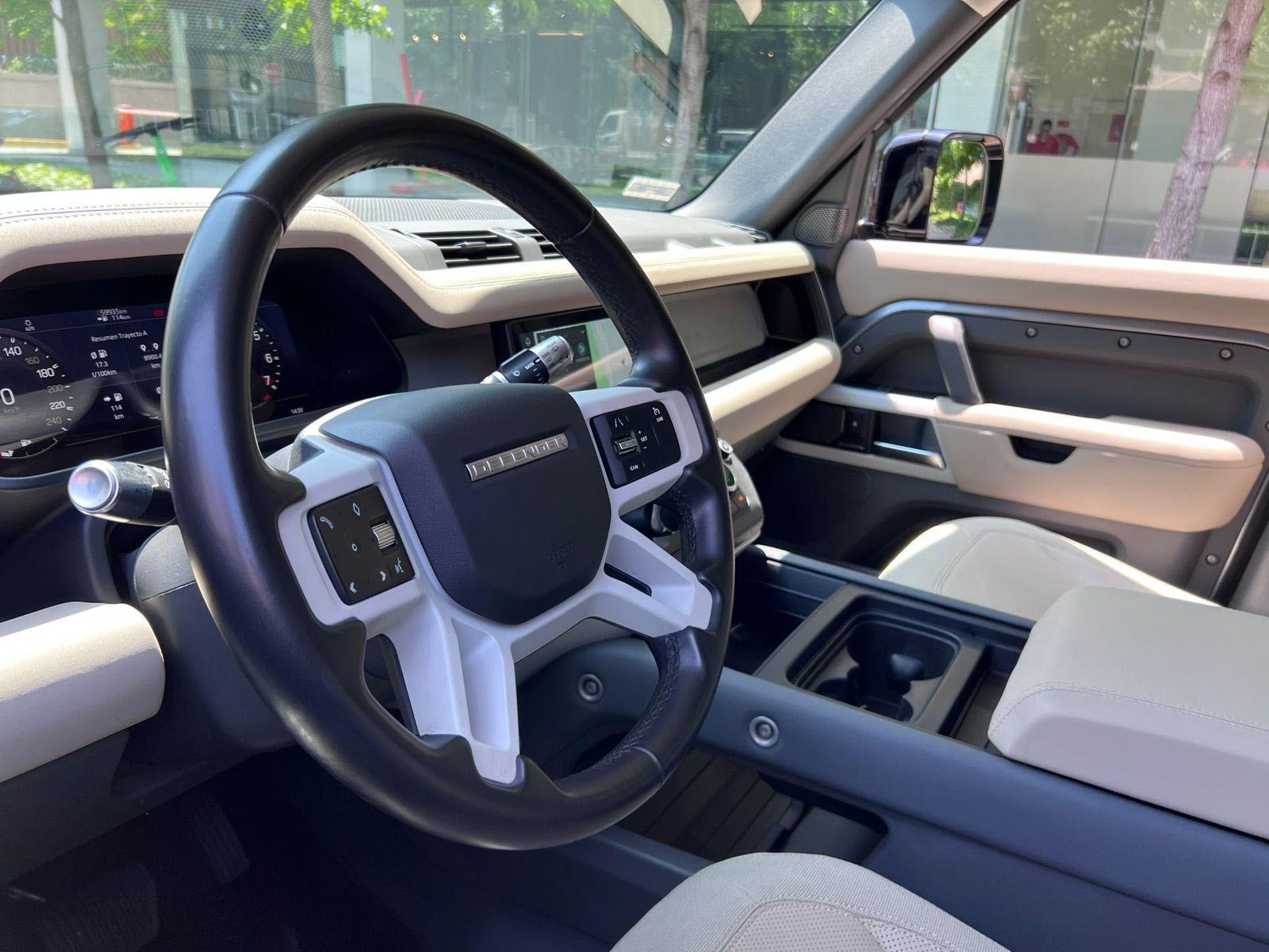Land Rover DEFENDER P400 SE 4X4 2021 - Imagen 9 de 10