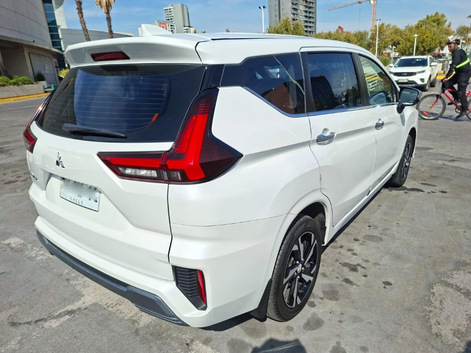 Mitsubishi XPANDER GLX 1.5 AT 2024 - Foto 3 de 8