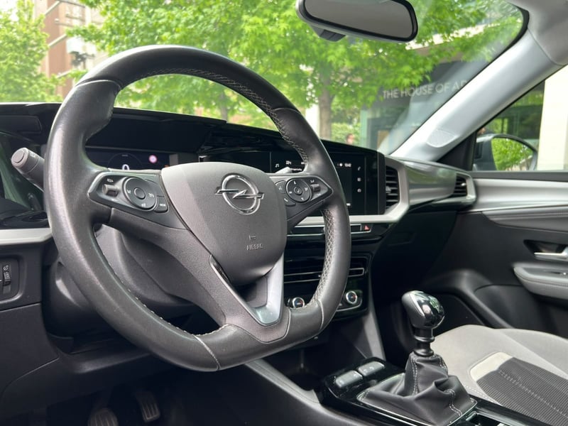 Opel MOKKA GS LINE 1.2T MT 2022 - Imagen 9 de 10