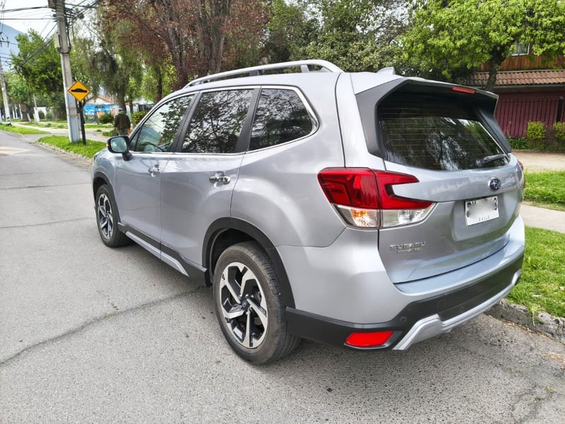 Subaru FORESTER LIMITED 2.0 CVT AWD 2022 - Imagen 4 de 9