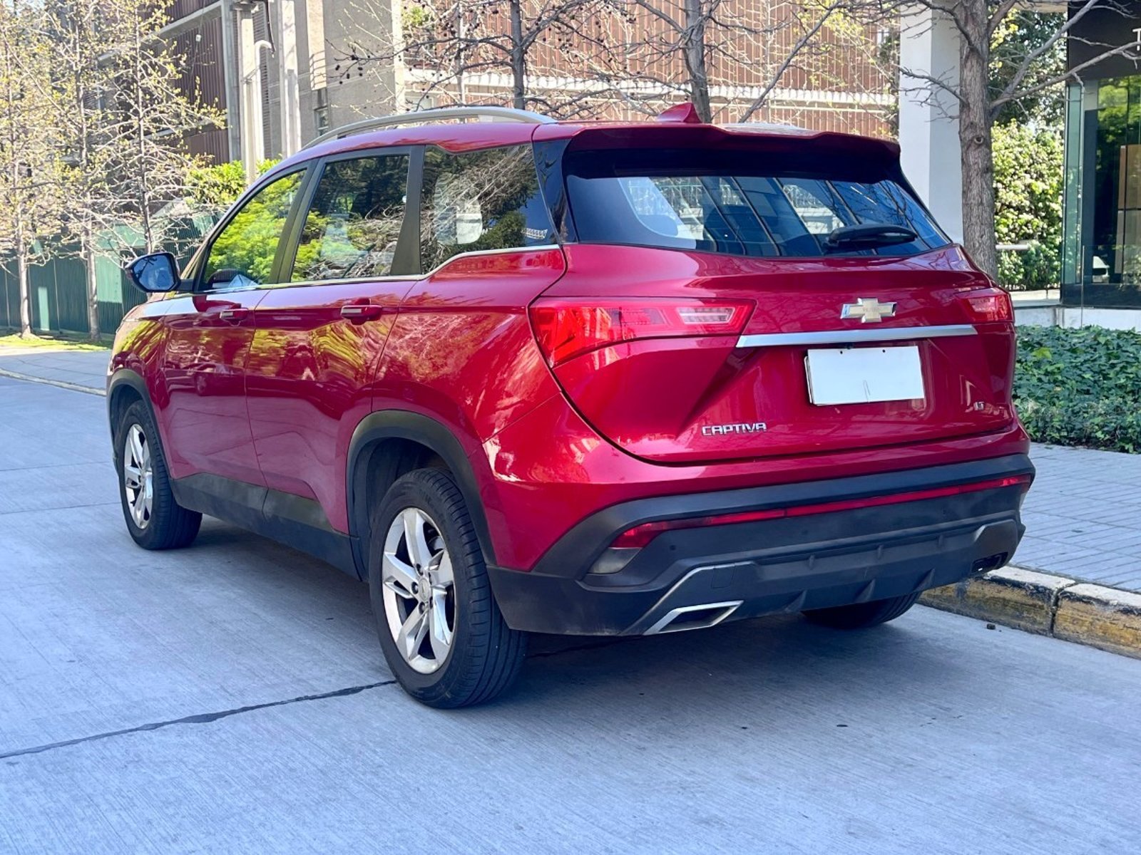 Chevrolet CAPTIVA LT 1.5 AT 2021 - Imagen 6 de 10
