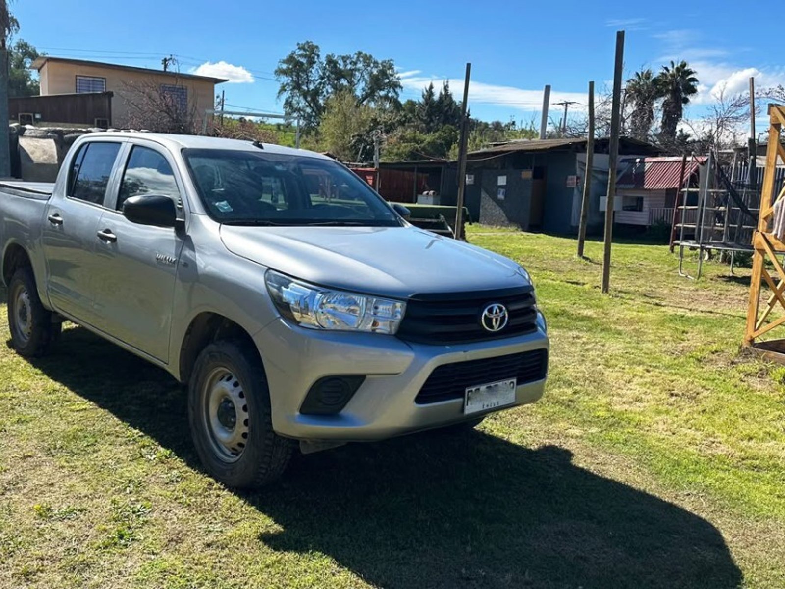 Toyota HILUX DX 2.4 MT 4x2 2021 - Foto 2 de 9