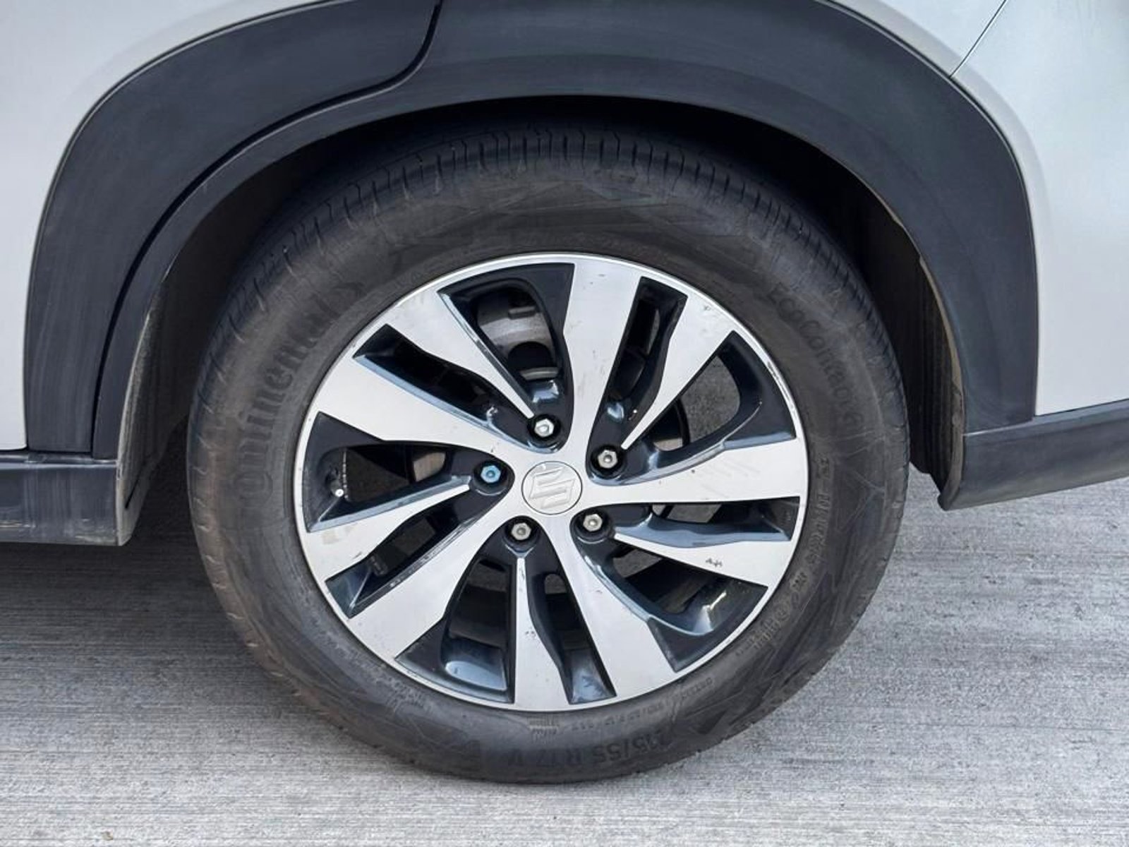 Suzuki S-CROSS GLX 1.4 TURBO AT 2025 - Imagen 7 de 10